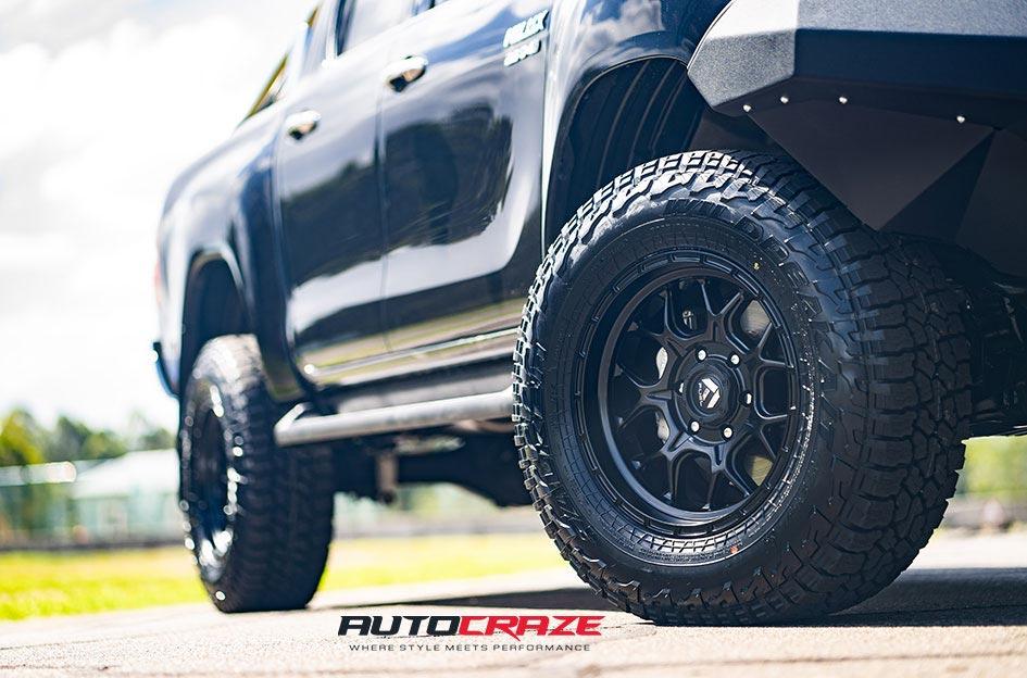 TOYOTA HILUX N80 4WD TECH MATTE BLACK